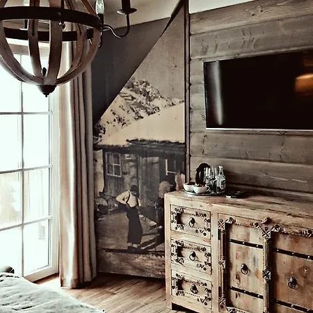 Tatrzanski Biegun Bed and breakfast 3*